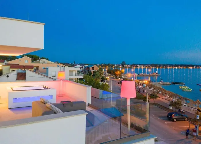 Four Seasons Вилла Врси