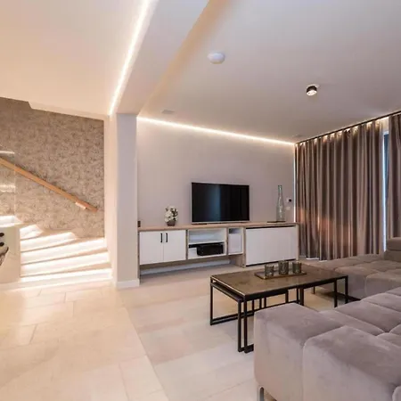 Villa Four Seasons Vrsi